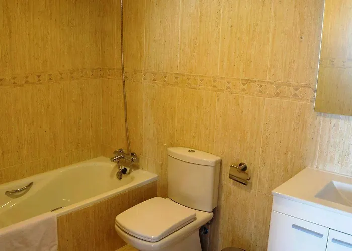 Vegasol Playa 2* فوينخيرولا